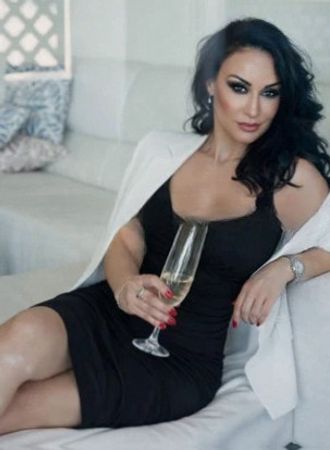 Miss_ Anastasia